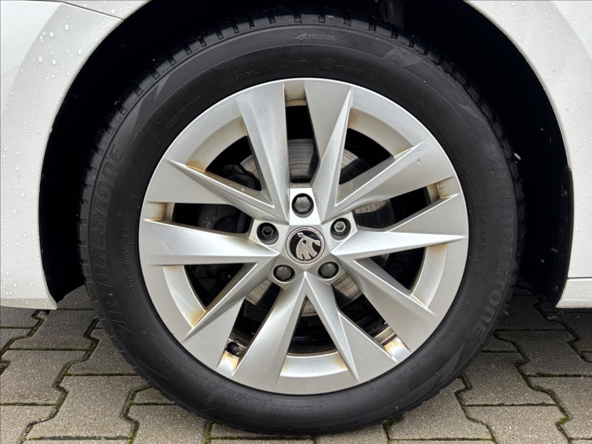 Škoda Octavia Kombi 2,0 l 110 kw