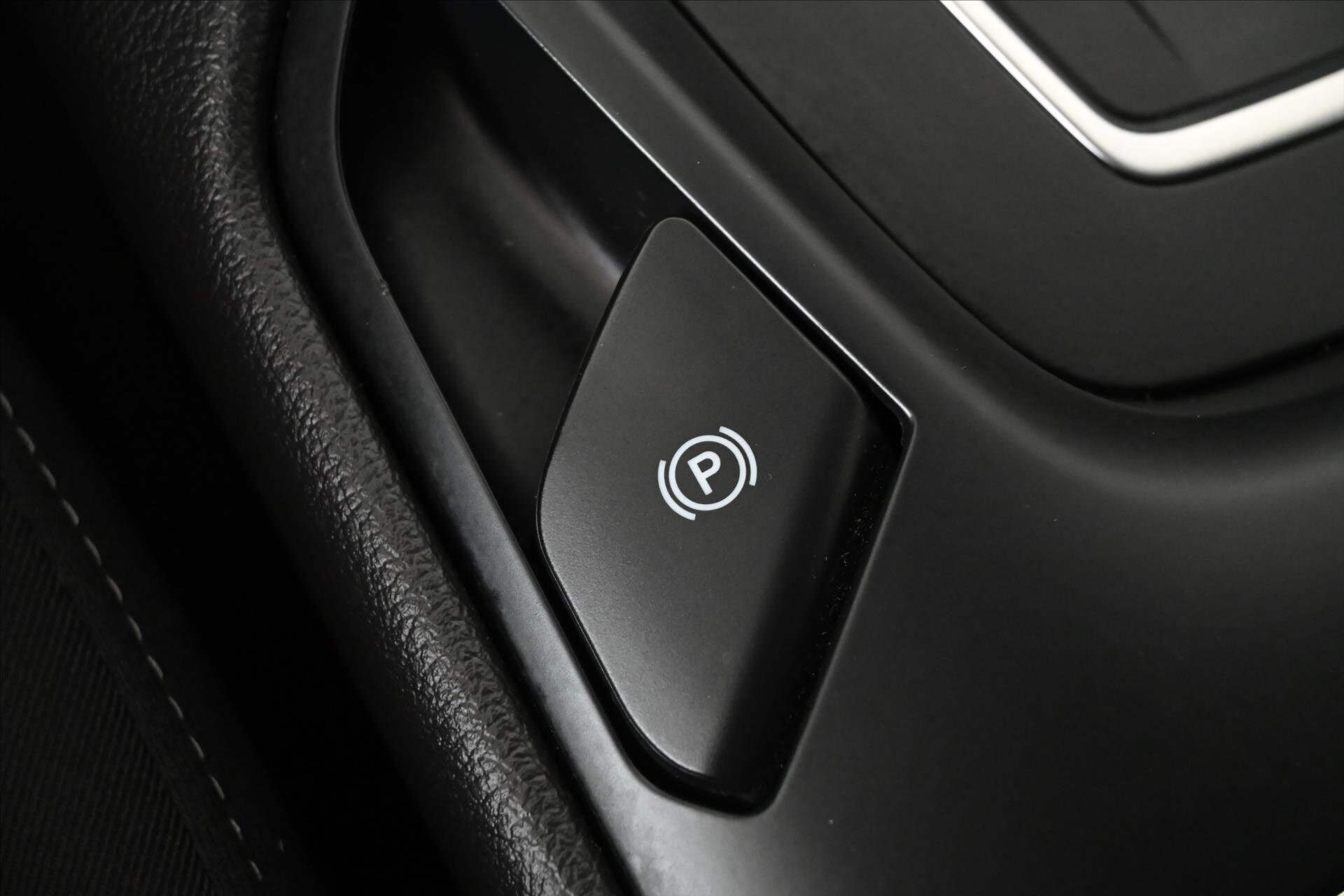 Ford Mondeo Kombi 2,0 l 140 kw