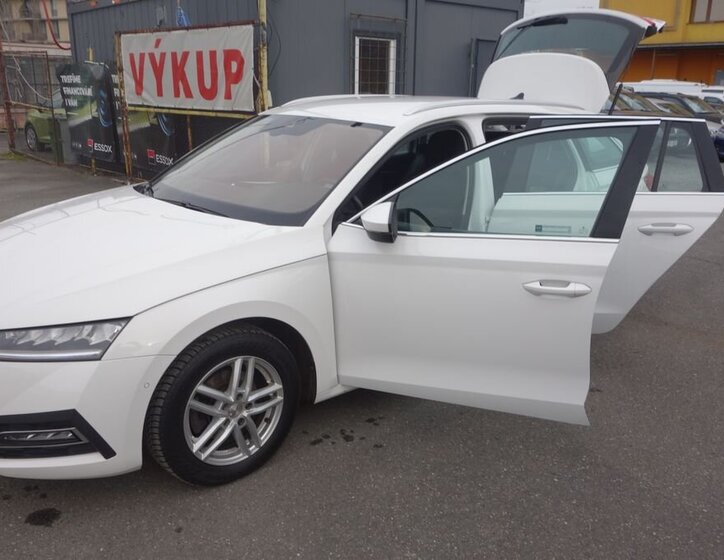 Škoda Octavia 32