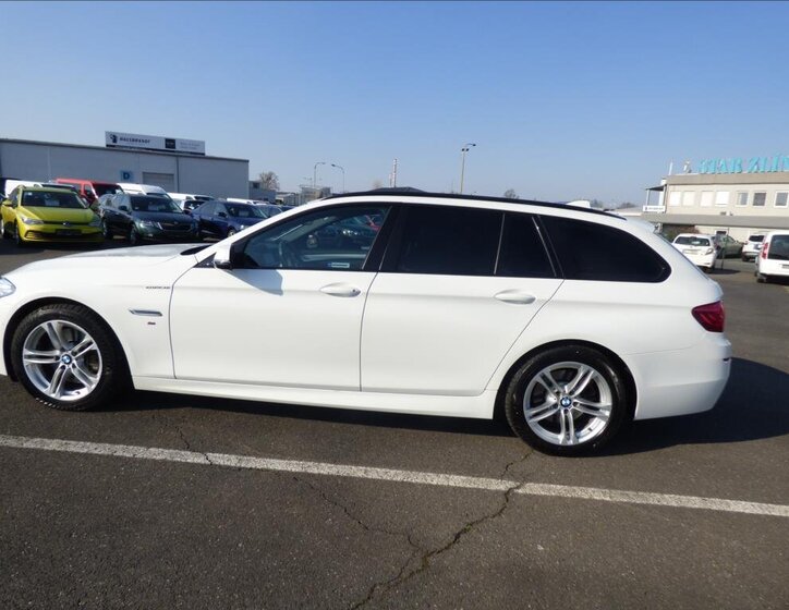 BMW Řada 5 Kombi 2,0 l 160 kw