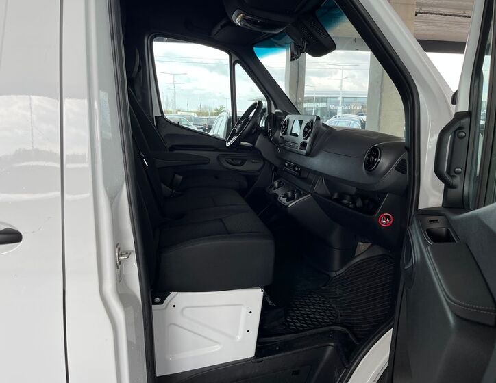 Mercedes-Benz Sprinter 20