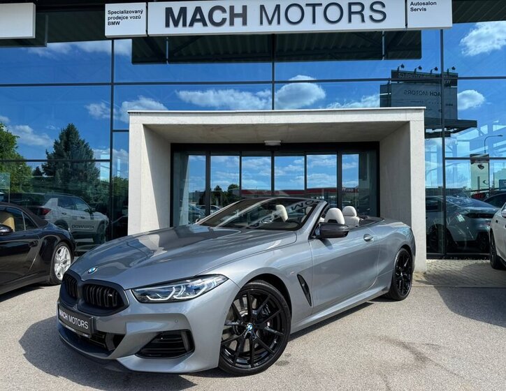 BMW Řada 8 Kabriolet 4,4 l 390 kw
