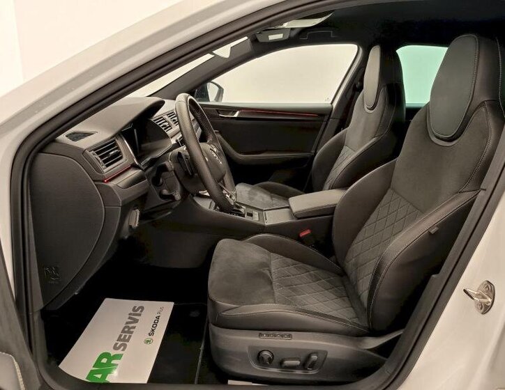 Škoda Superb Sedan / Limuzína 2,0 l 147 kw