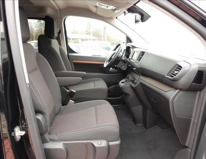 Toyota ProAce Verso 13