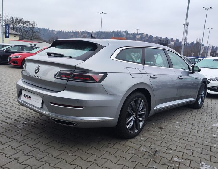 Volkswagen Arteon Kombi 2,0 l 147 kw