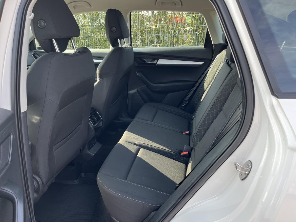 Škoda Karoq SUV / Terénní 2,0 l 110 kw
