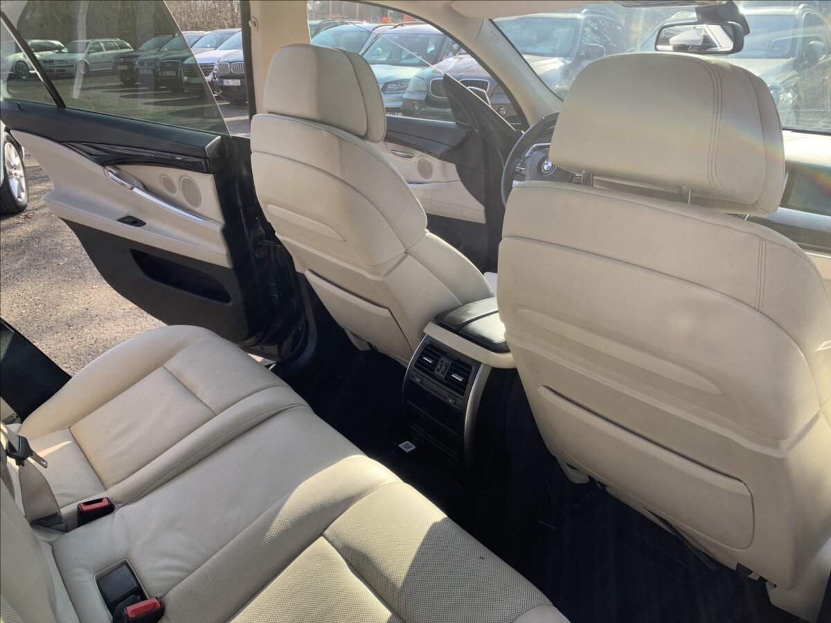 BMW Řada 5 Liftback 3,0 l 180 kw