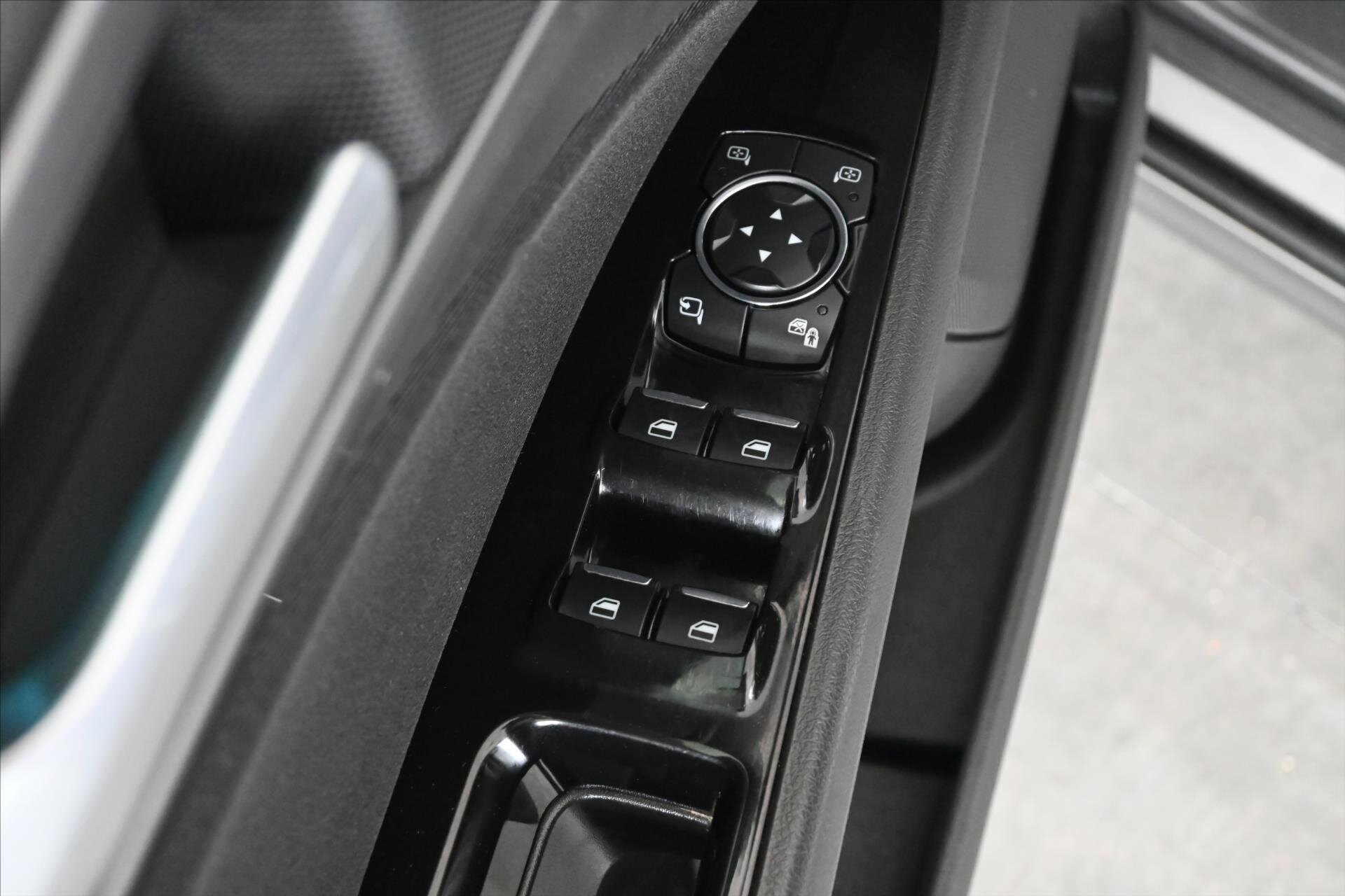 Ford Mondeo Kombi 2,0 l 140 kw