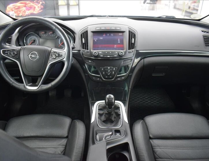 Opel Insignia 15