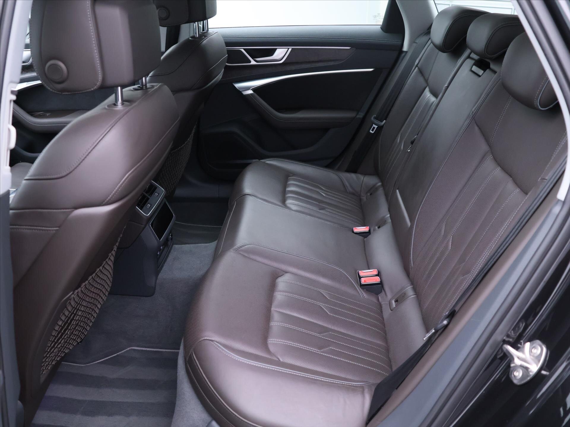 Audi A6 Allroad Kombi 3,0 l 210 kw