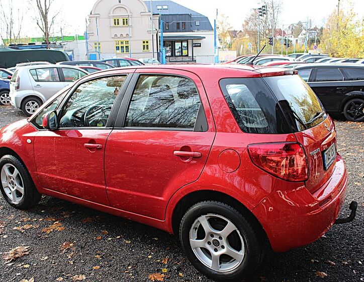 Suzuki SX4 6