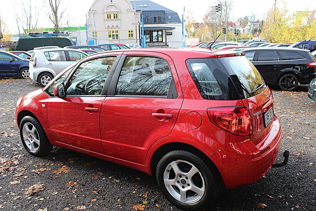 Suzuki SX4