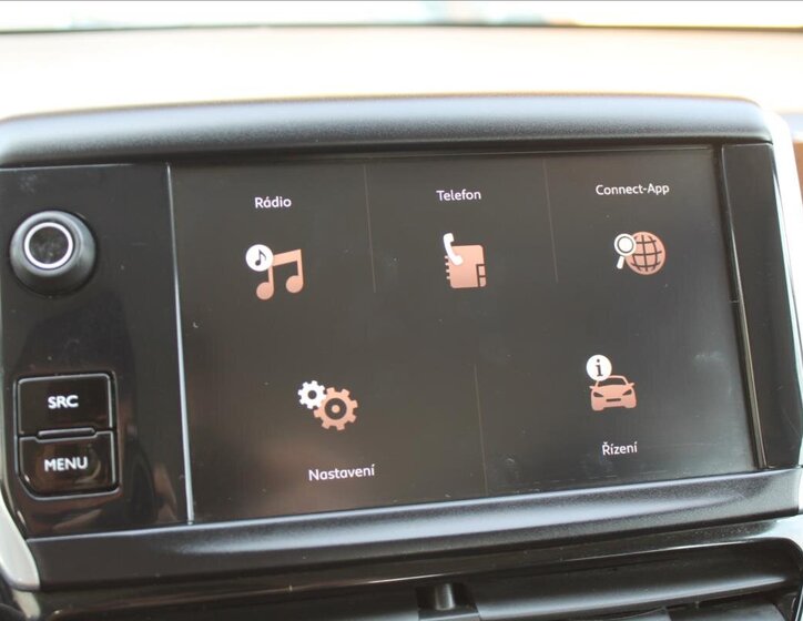 Peugeot 2008 SUV / Terénní 1,2 l 60 kw