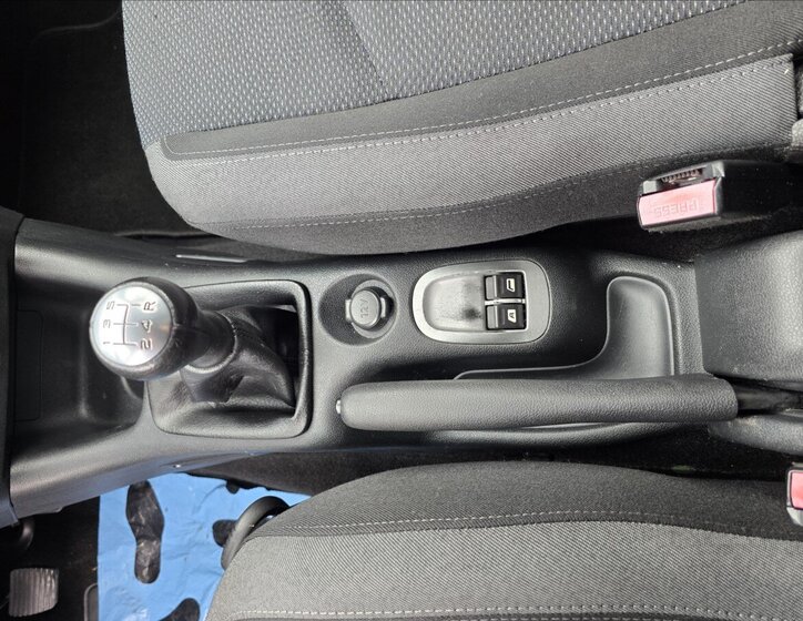 Peugeot 206 Hatchback 1,1 l 44 kw