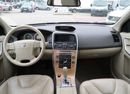Volvo XC60 13