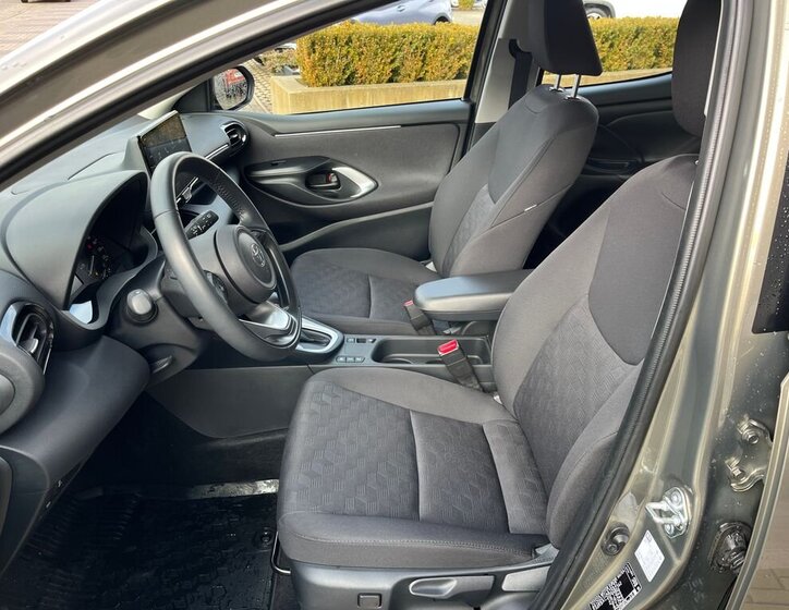 Toyota Yaris Hatchback 1,5 l 68 kw