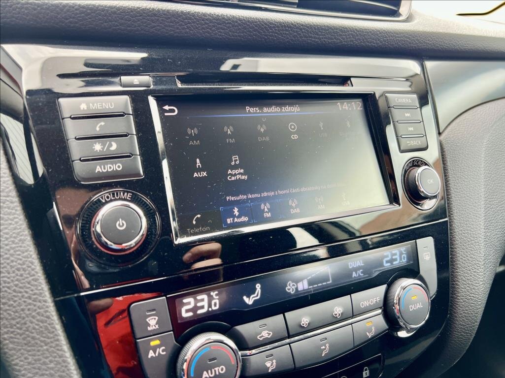 Nissan Qashqai SUV / Terénní 1,5 l 85 kw