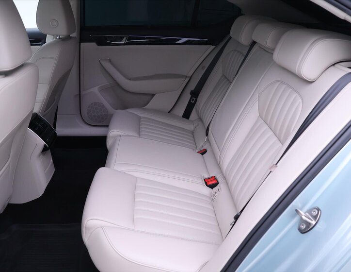 Škoda Superb Liftback 2,0 l 147 kw