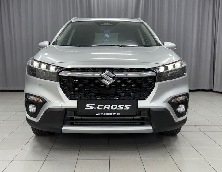 Suzuki S-Cross 2