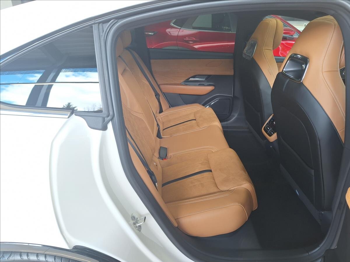 Mazda 6e Liftback 0,0 190 kw