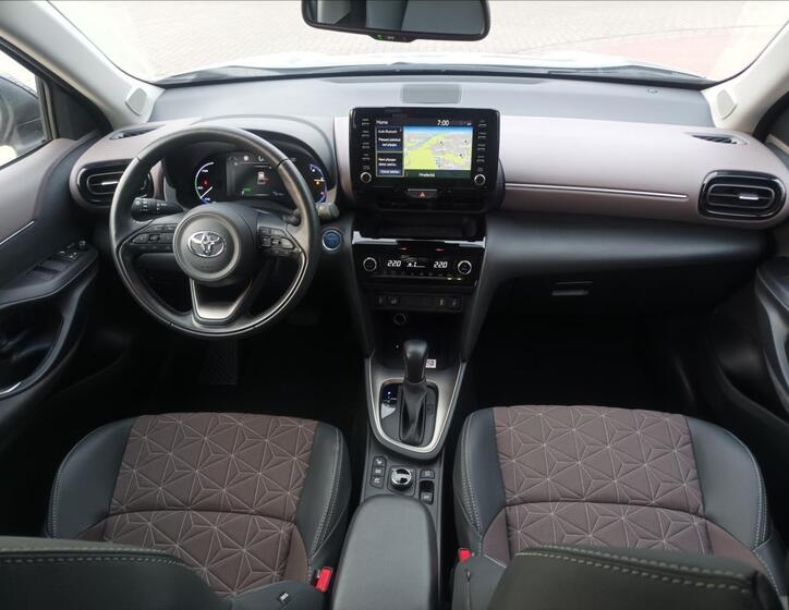 Toyota Yaris Cross 7