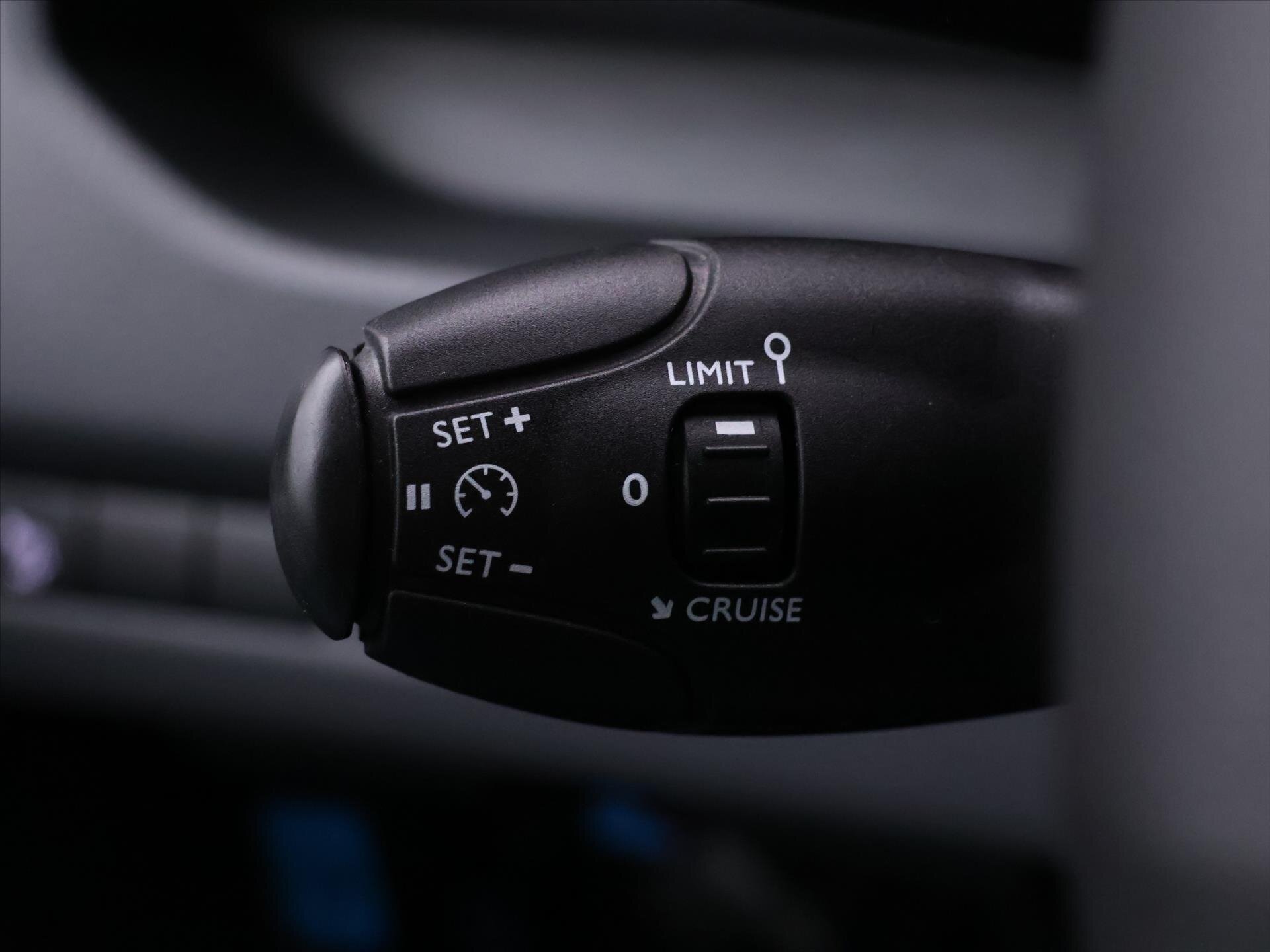 Peugeot Expert Skříň 2,0 l 110 kw