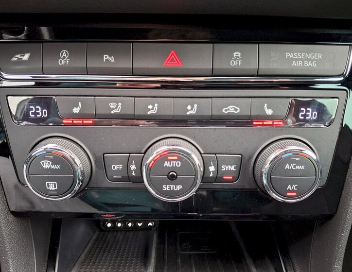 Seat Leon Kombi 2,0 l 221 kw