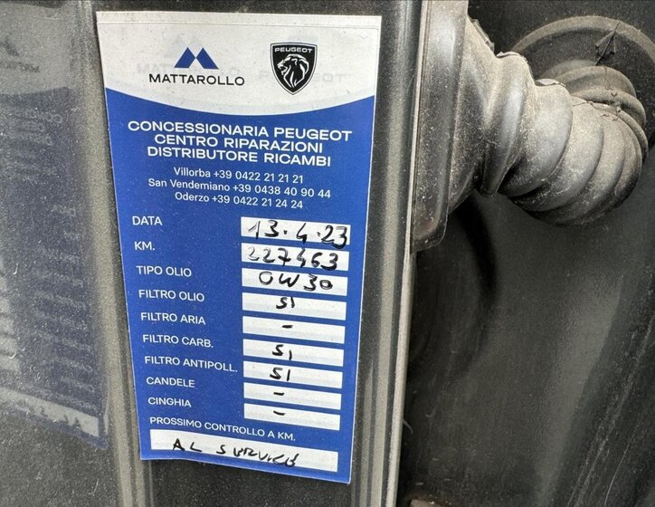 Peugeot 5008 Kombi 2,0 l 110 kw