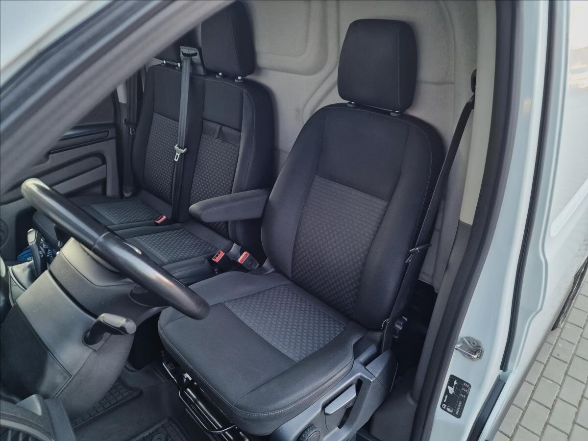 Ford Transit Custom Skříň 2,0 l 77 kw