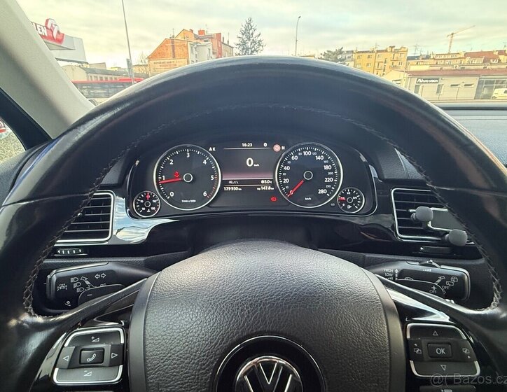 Volkswagen Touareg SUV 0,0 193 kw