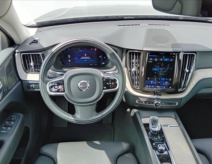 Volvo XC60 SUV 2,0 l 173 kw