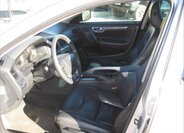 Volvo XC70 Kombi 2,4 l 120 kw