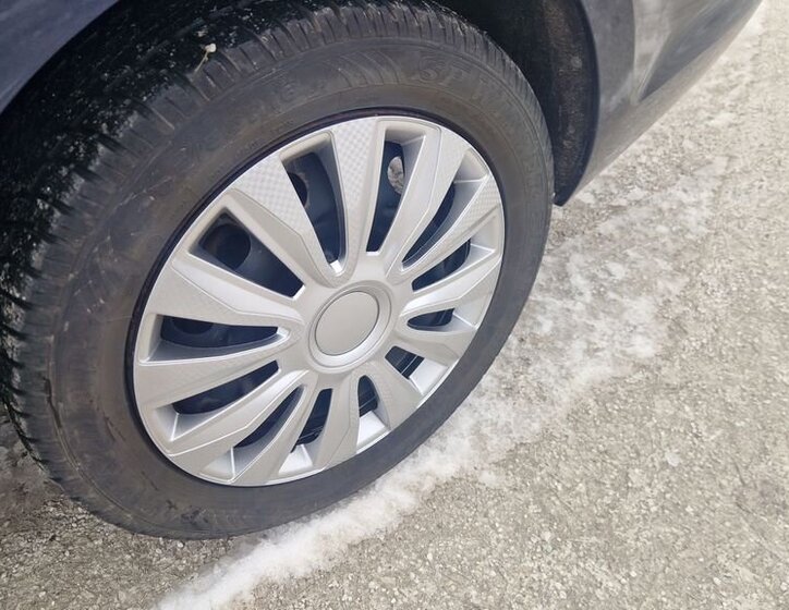 Volkswagen Golf Kombi 1,6 l 81 kw