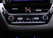 Toyota Corolla Sedan 1,5 l 92 kw