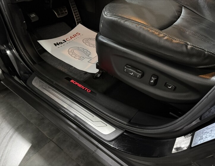 KIA Sorento 7