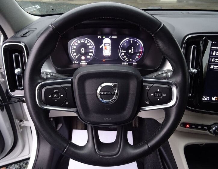 Volvo XC40 14