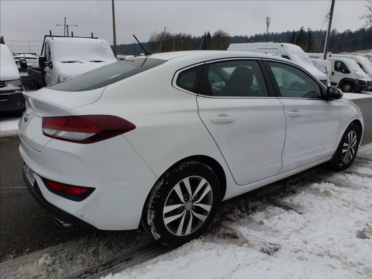 Hyundai i30 Hatchback 998,0 88 kw