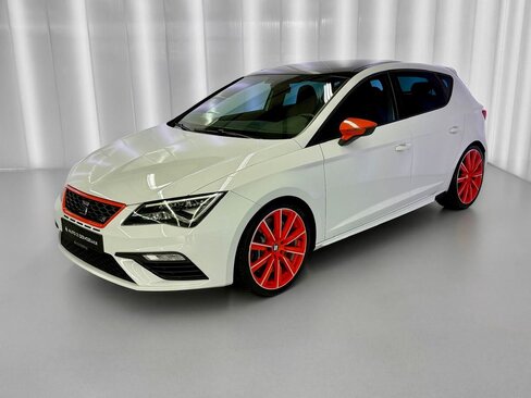 Seat Leon Hatchback 2,0 l 221 kw