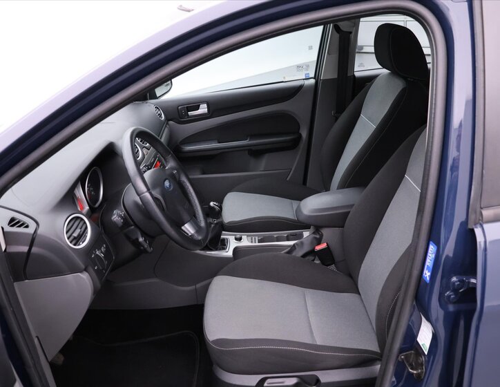 Ford Focus Hatchback 1,6 l 66 kw