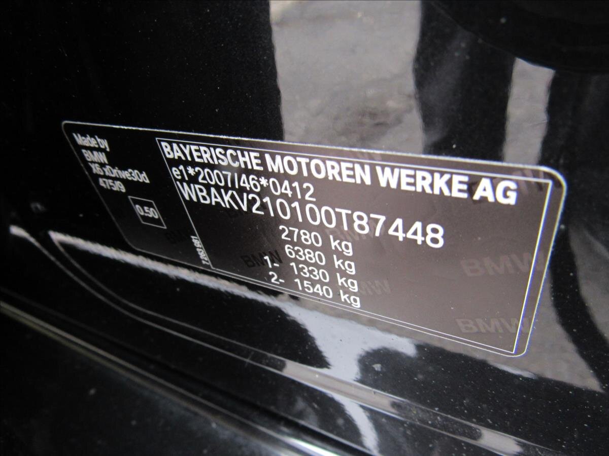 BMW X6 SUV / Terénní 3,0 l 190 kw