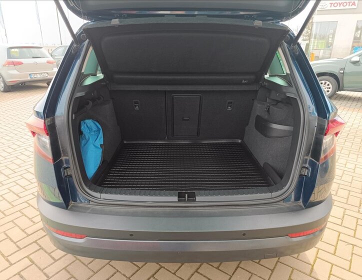 Škoda Karoq SUV / Terénní 1,5 l 110 kw