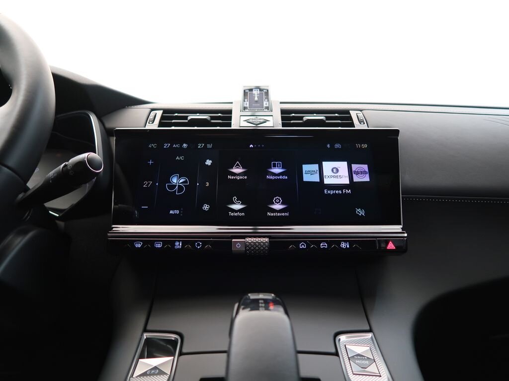 DS Automobiles DS7 Crossback