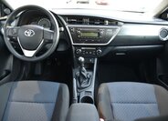 Toyota Auris 23