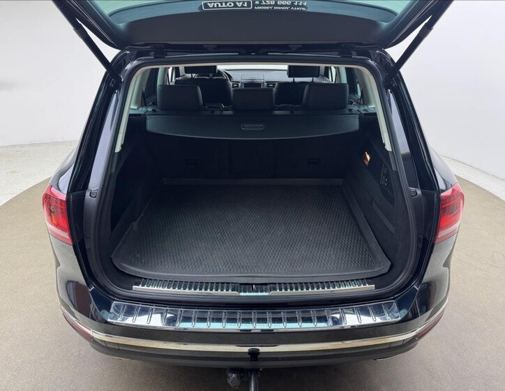 Volkswagen Touareg SUV 3,0 l 193 kw