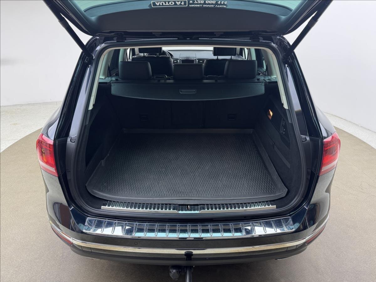 Volkswagen Touareg SUV 3,0 l 193 kw