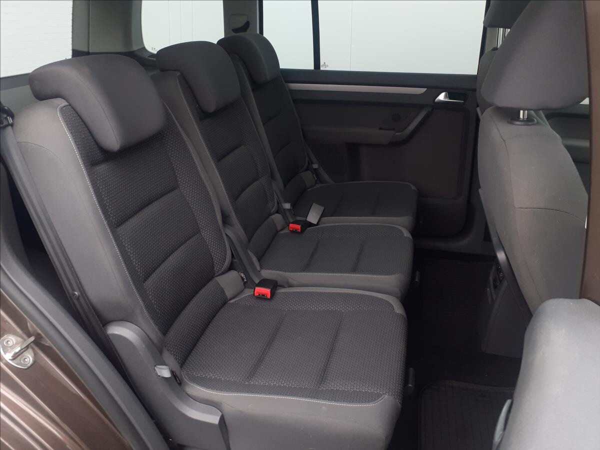 Volkswagen Touran MPV 2,0 l 103 kw