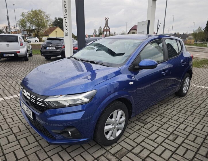 Dacia Sandero Hatchback 999,0 67 kw