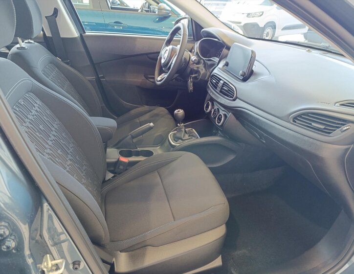 Fiat Tipo Sedan / Limuzína 1,6 l 96 kw