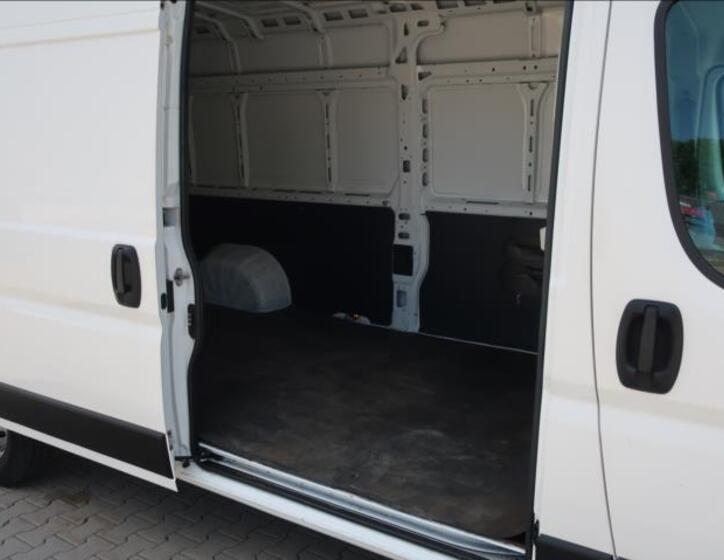 Peugeot Boxer 25