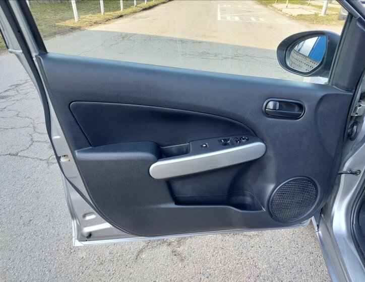 Mazda 2 Hatchback 1,3 l 55 kw